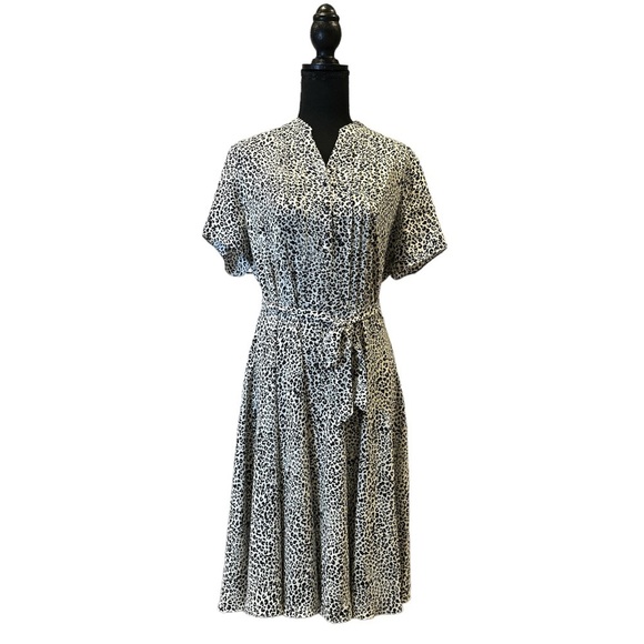 Nanette Lepore Short Sleeve Animal Print Dress Size 10 - Picture 1 of 7
